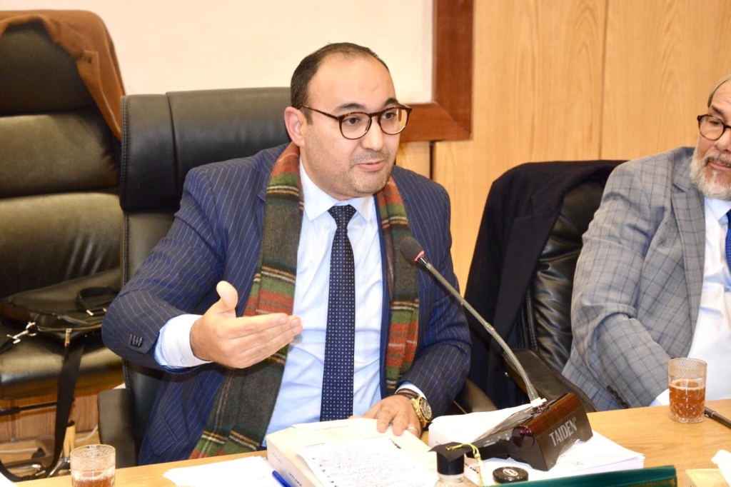 مناقشة الفرصة الأخيرة أمام مجلس المستشارين لحماية الحق في الإضراب