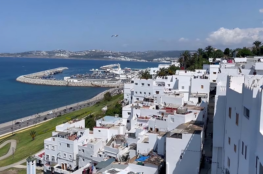 لقاء يسلط الضوء على إسهامات “خوسي ماريا ليرشوندي” في تاريخ طنجة