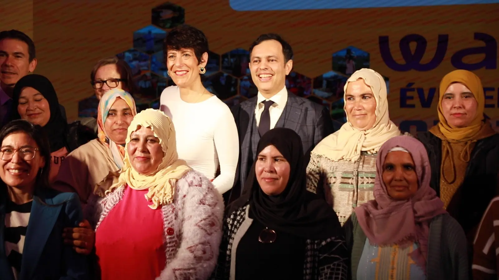 وزيرا شغل المغرب وإسبانيا يُثنِيَان على مبادرة “وفيرة” لإدماج العاملات الزراعيات بعد العودة