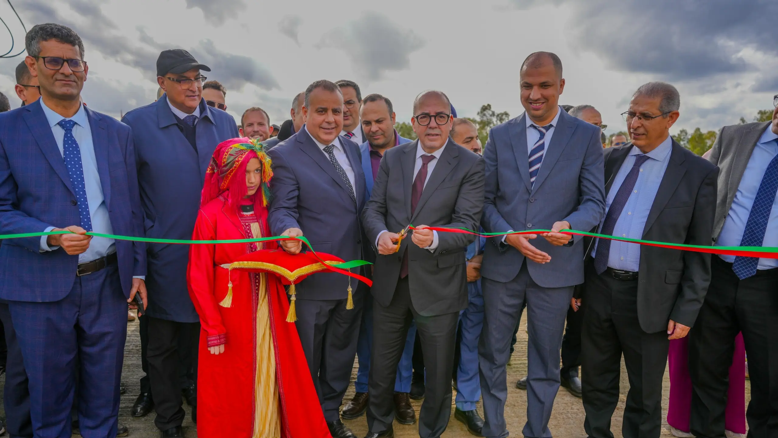 البواري يطلق مشاريع للتنمية الفلاحية بإقليم تطوان