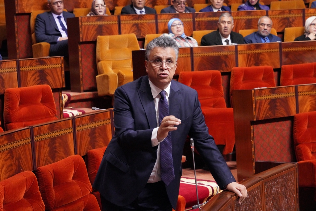 وهبي: ثلثي قضاة المغرب يتحدثون الأمازيغية ويتم تعيين مترجمين عند الحاجة