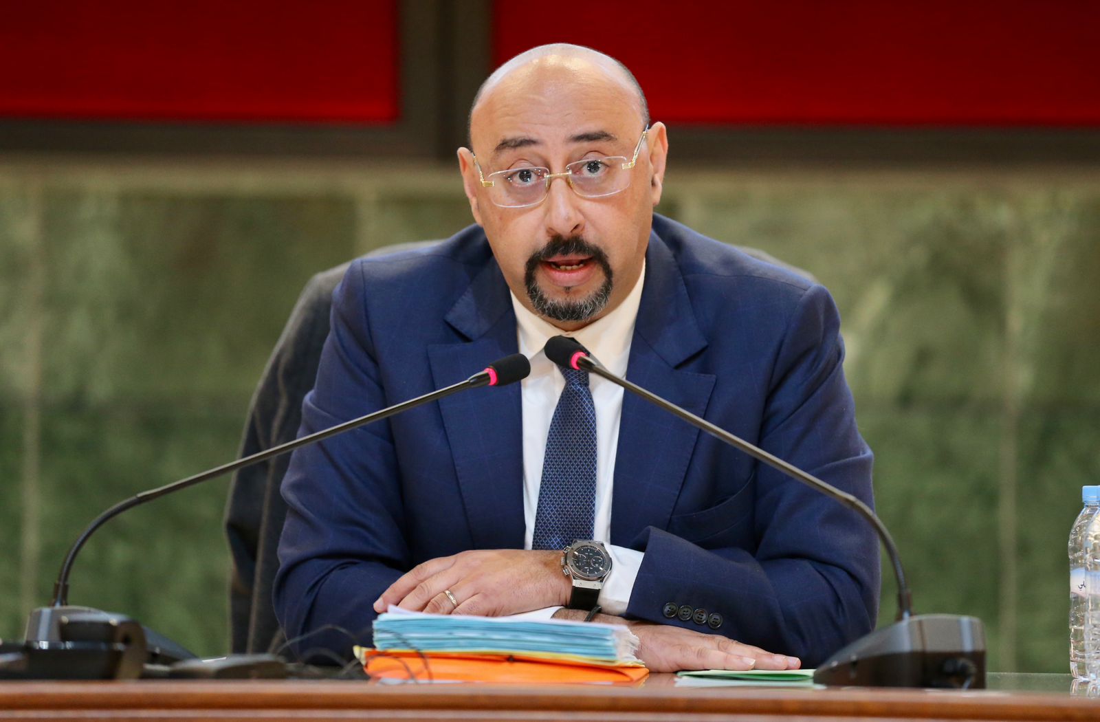 بعد الأمطار الغزيرة.. عمدة طنجة يلتزم بتفعيل البروتوكولات الاستبقاية لتأمين سلامة المواطنين