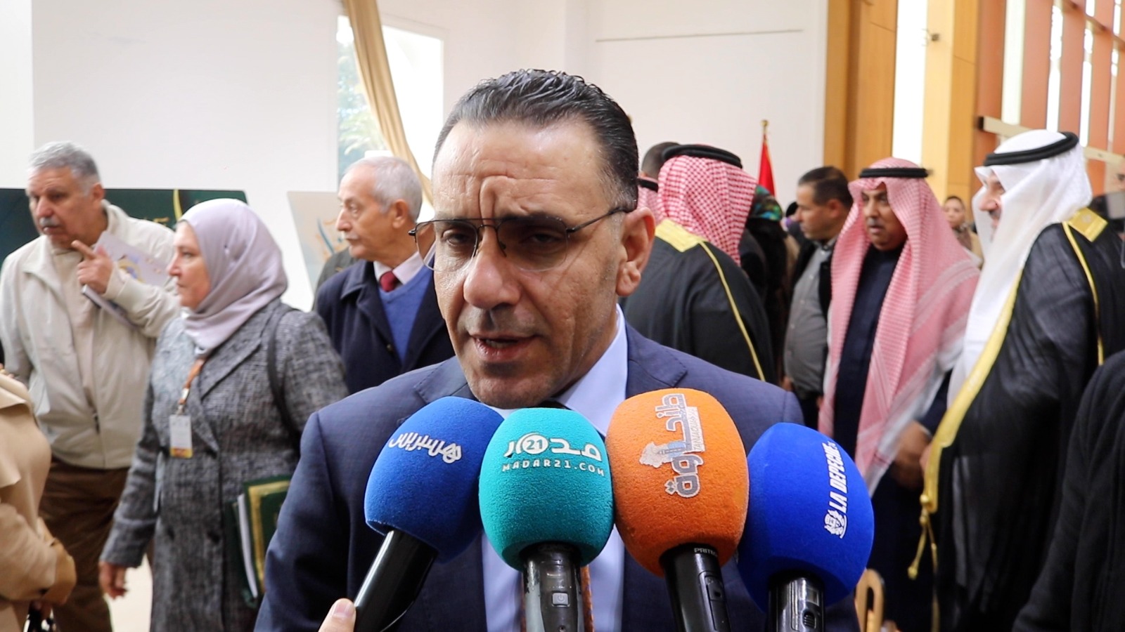 محافظ القدس يختار المغرب لأول زيارة بعد سنوات من الإقامة الجبرية ويشيد بدعم الملك