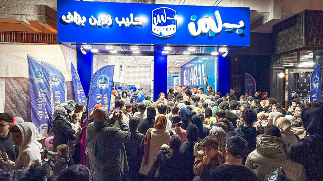 “حُمّى بِلبَن”.. كيف ساهمت استراتيجية “الترند” في استقطاب قياسي للمستهلكين؟