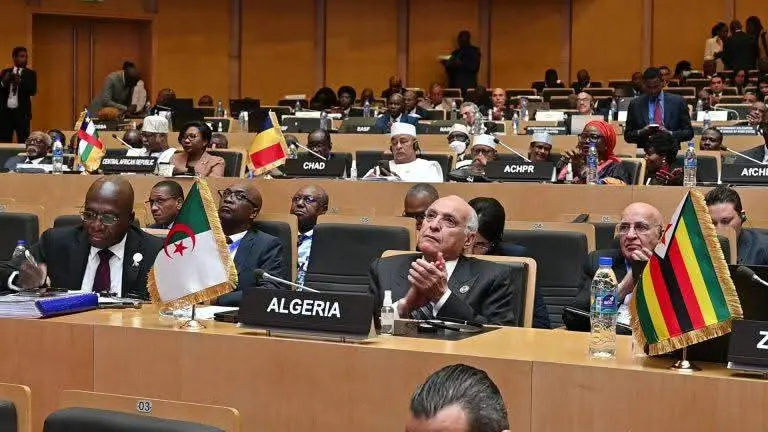 الجزائر تواصل “حربها القذرة” على المغرب بشراء الذمم بالاتحاد الإفريقي