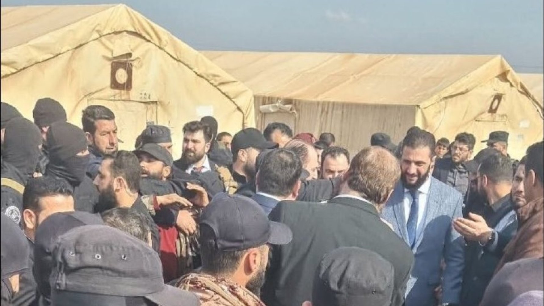 أحمد الشرع يعود إلى إدلب