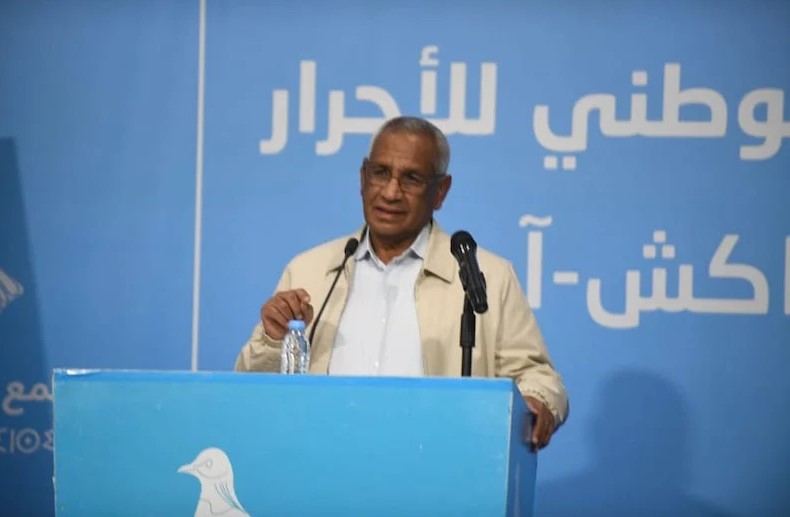 نقيب تجمعي يدعو لإنهاء “ظلم الحضانة” وإثبات النسب في حال الاغتصاب