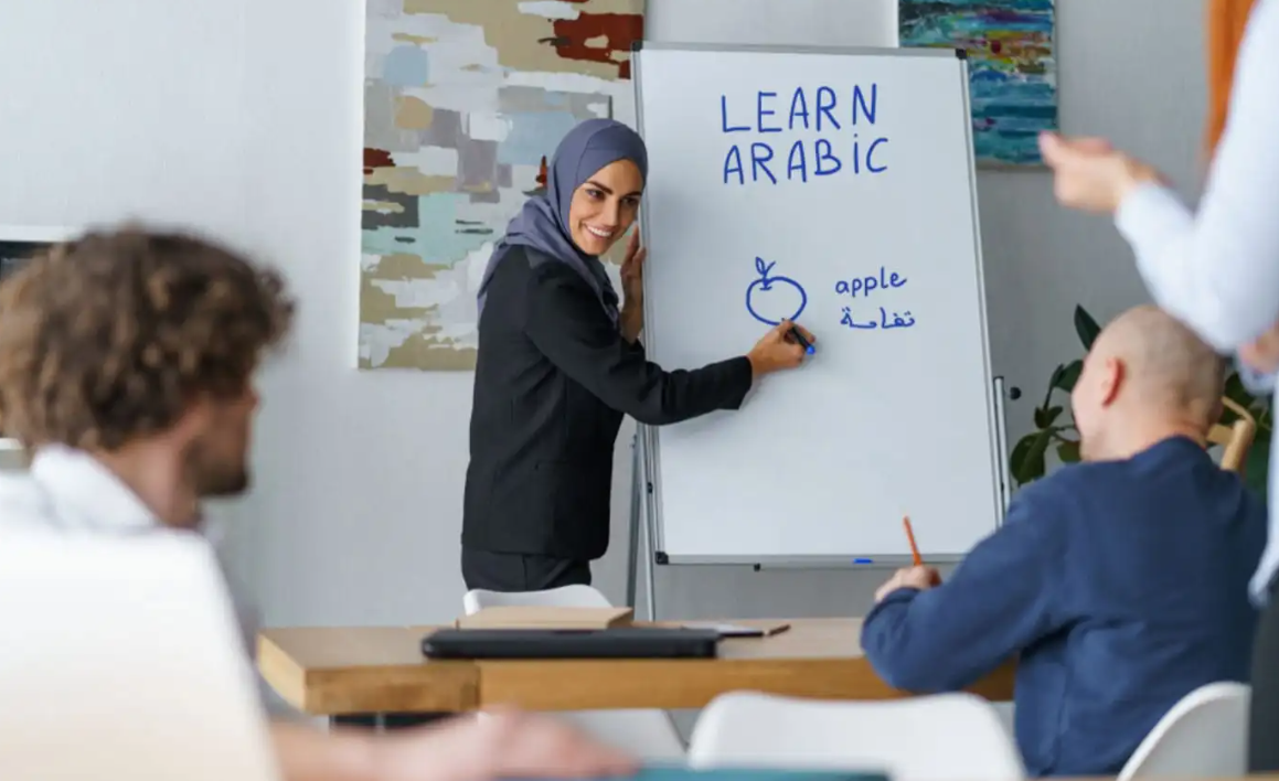 حالة تعليم اللغة العربية في العالم تحت مجهر خبراء دوليين بالرباط