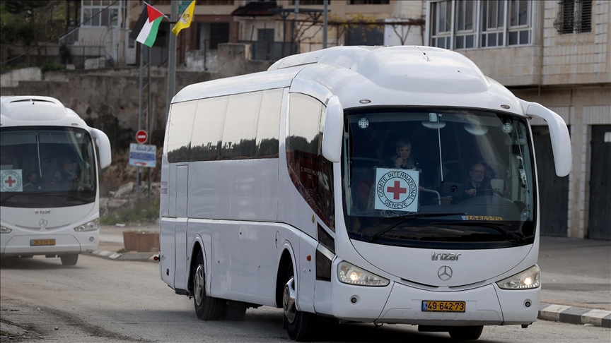 إسرائيل تُفرج عن 602 فلسطينيا بينهم 50 محكوما بالمؤبد