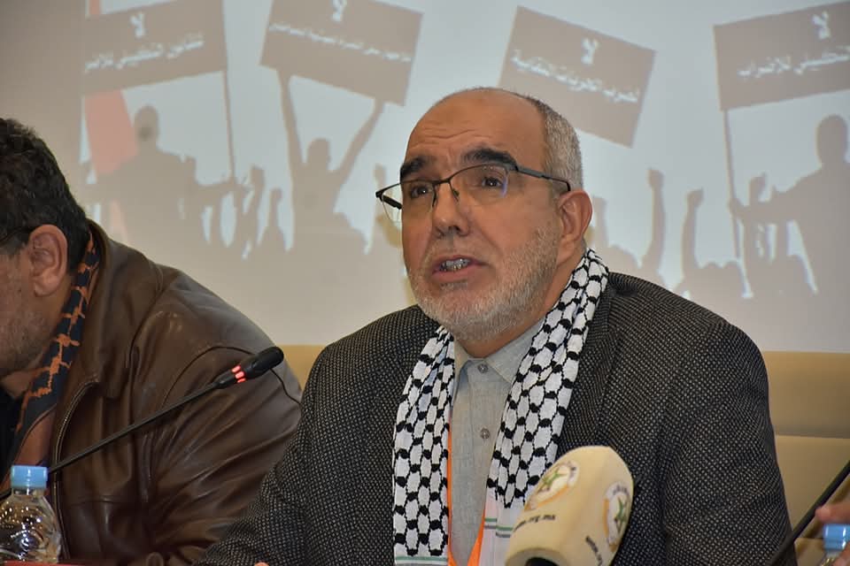 الزويتن ينتقد “الإجهاز” على الإضراب ويطالب بإخراج قانون النقابات