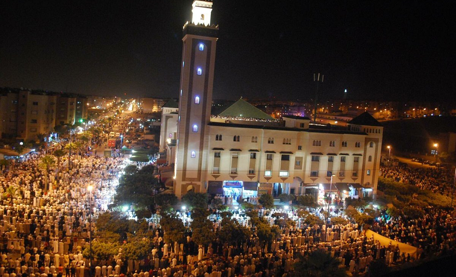 مقرئو رمضان.. قناديل إيمانية تضيء مساجد المغرب