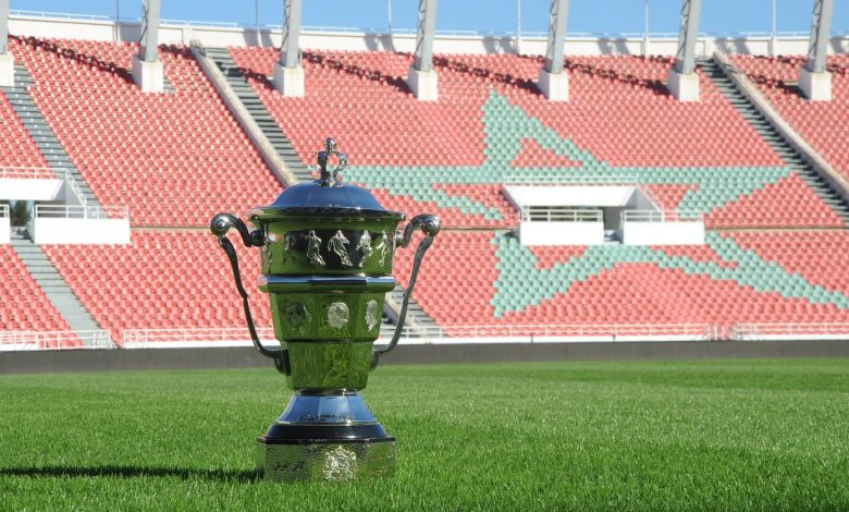 قرعة كأس العرش.. قمتان ناريتان تجمعان الوداد بالفتح والجيش بـ”الماص”