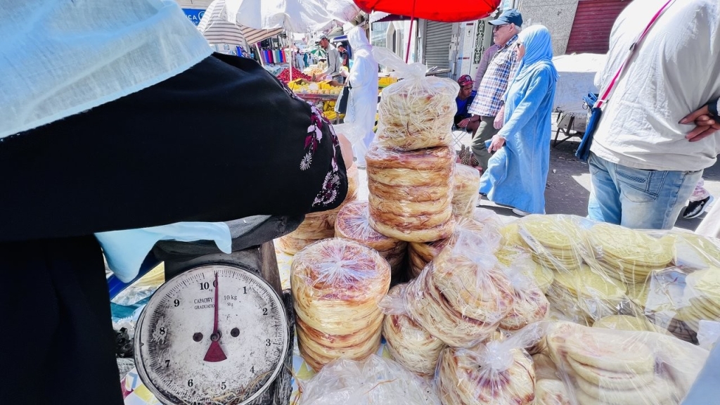 العادات الاستهلاكية للمغاربة في رمضان.. بين الإفراط وتغييب قيم التضامن