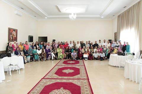 الداخلة تحتفي بالمرأة بعيون تلاميذية