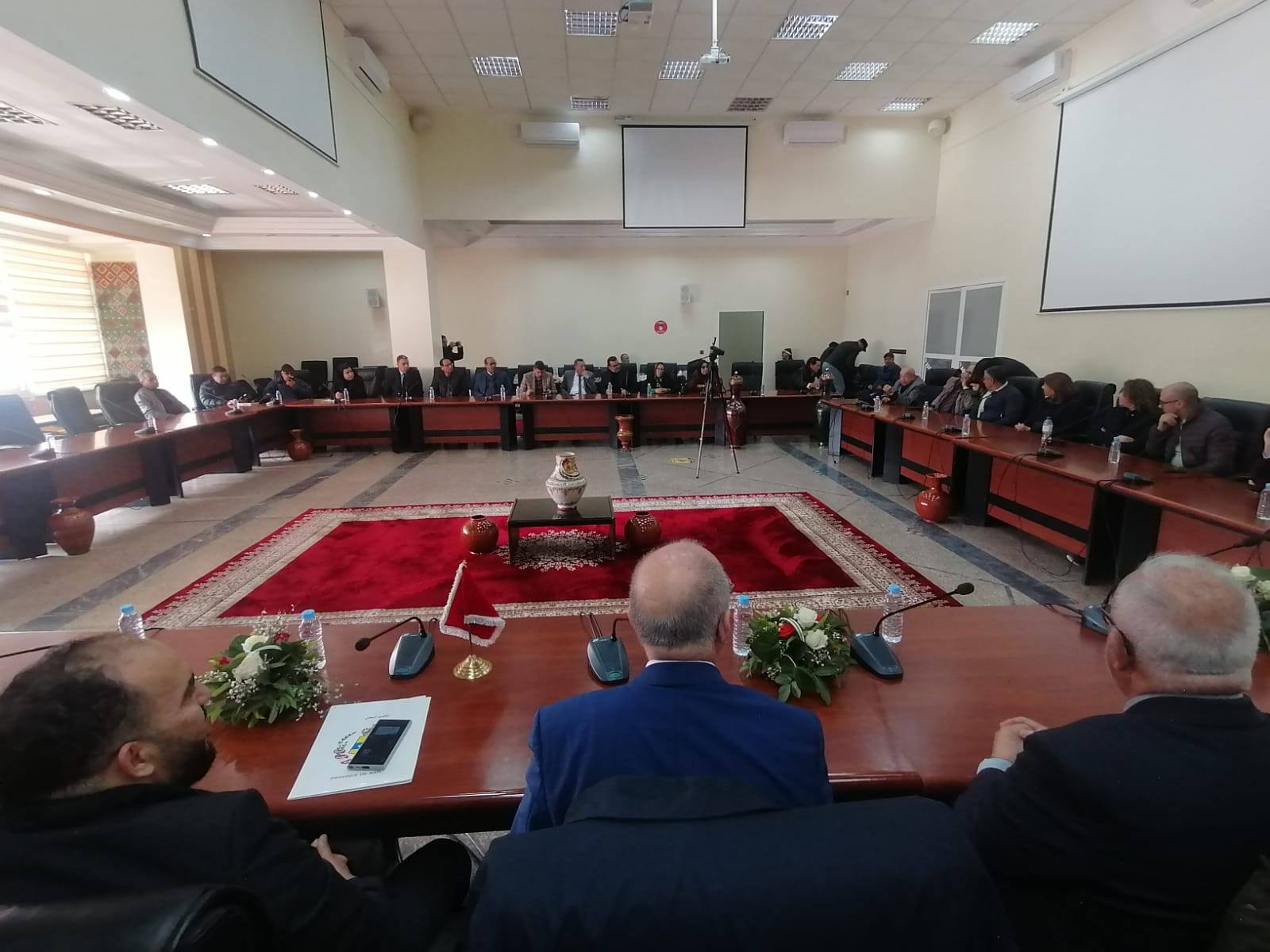 انتقادات لتضخيم صفقة الإطعام بجماعة آسفي مقابل تردي الخدمات