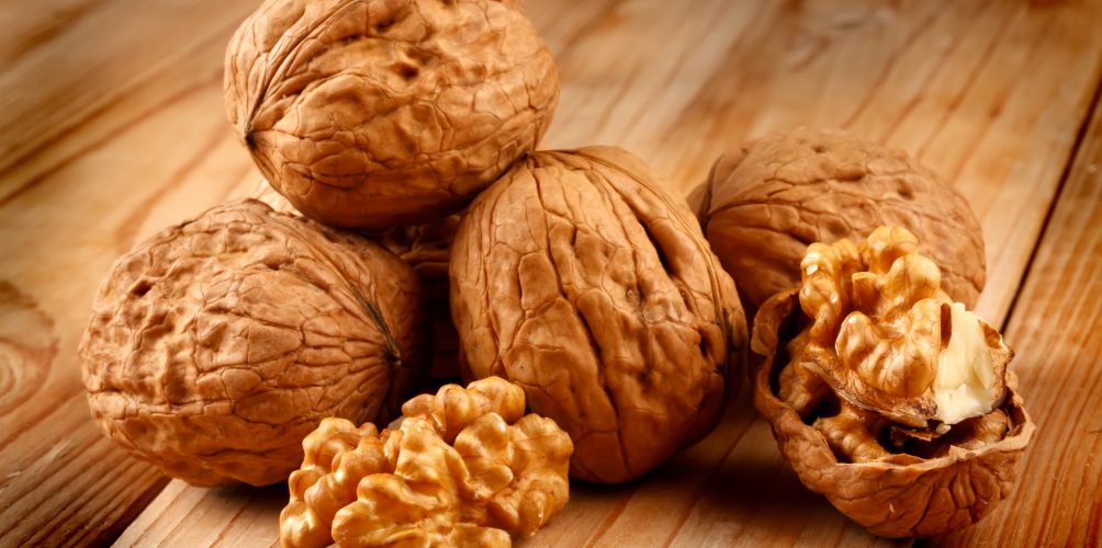 تناول الجوز يعزز صحة القلب