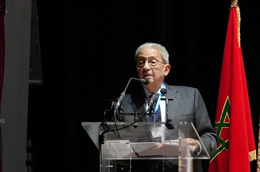 عمرو موسى ينفي الإساءة للمغرب