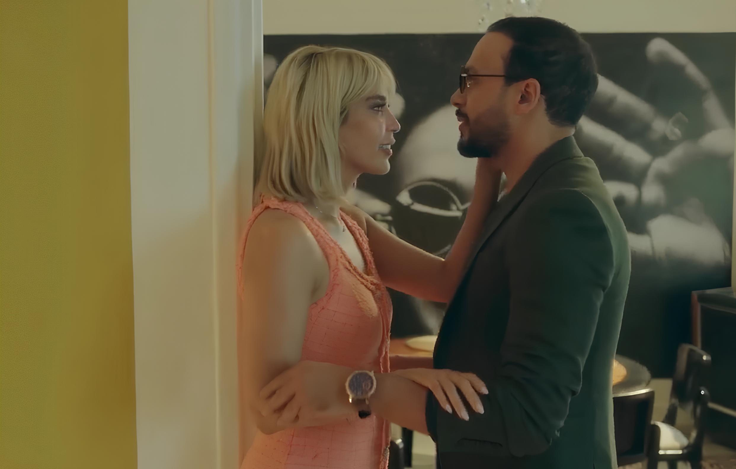 سيناريست “رحمة” توضح بشأن جرأة مشاهد غيث ومفتاح