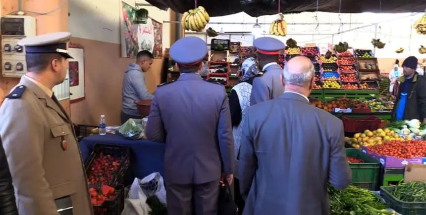 الداخلية تغلق 531 محلا وتحجز 239 ألف كيلوغرام من المنتجات في رمضان