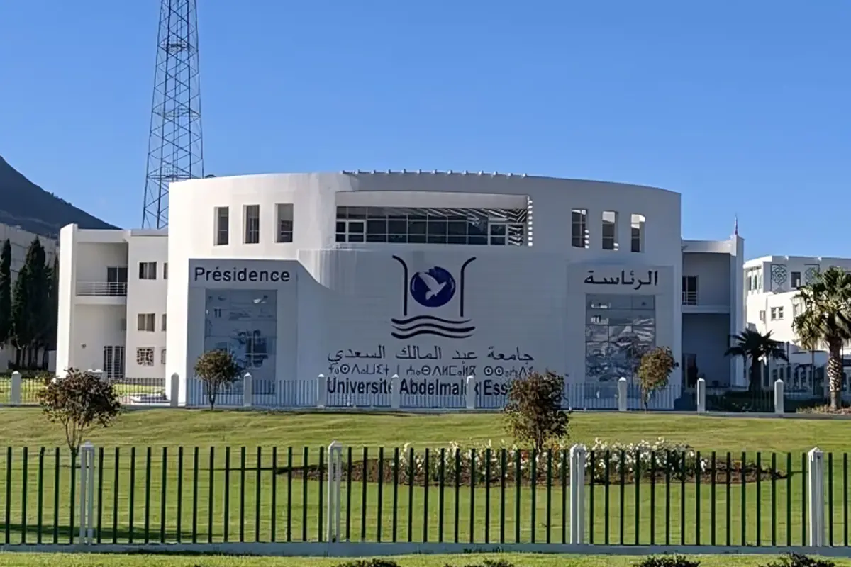 القضاء ينصف طالب ماستر لتأخر غير مبرر في تسليم الديبلوم