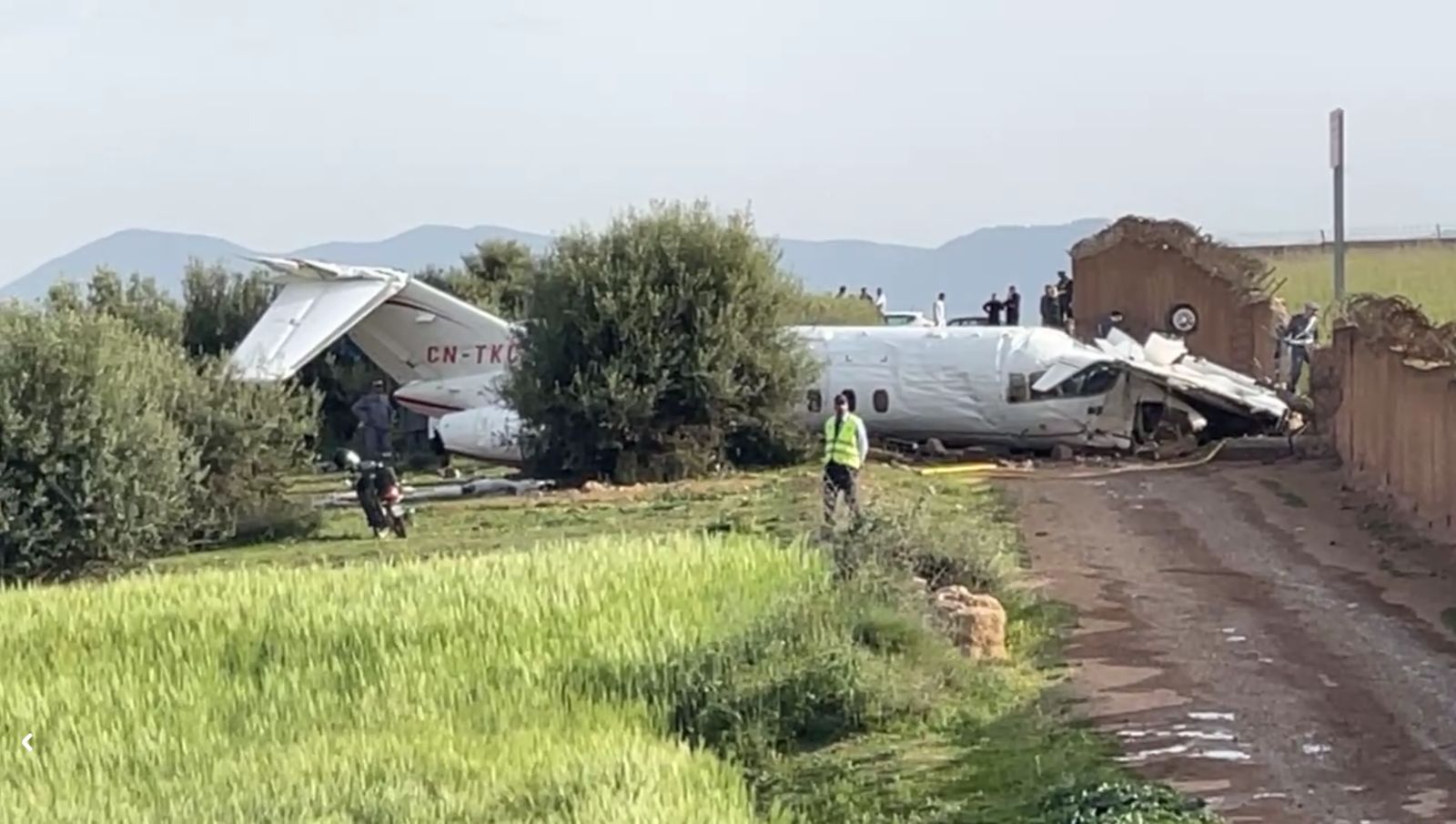 سقوط طائرة بمطار فاس