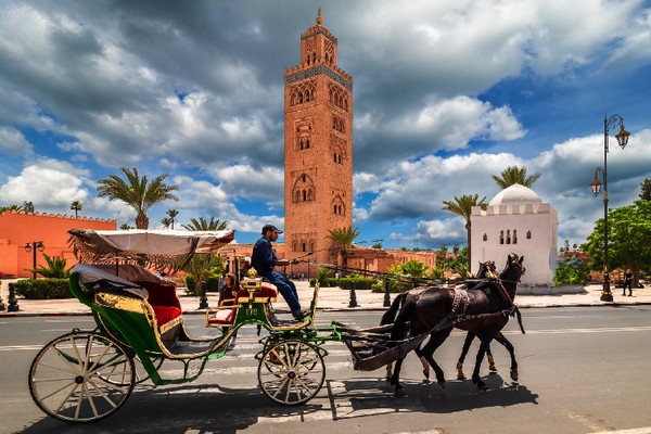 4 ملايين سائح في 3 أشهر: السياحة المغربية بين التحول النوعي والتحديات