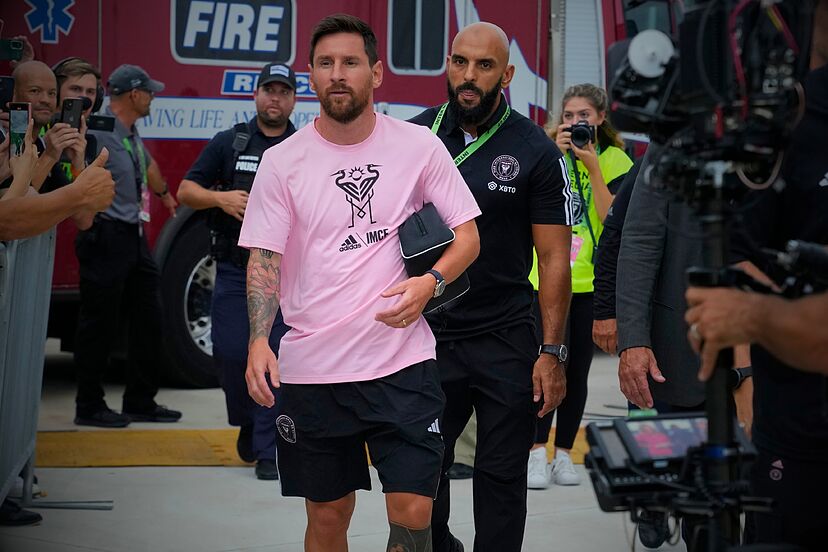 الدوري الأمريكي يفصل ميسي عن حارسه الشخصي