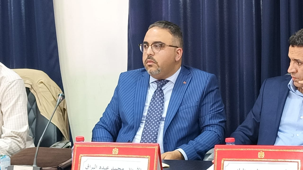 تقديم مؤلف البراق “الأيقونة في ترجمة قضاة مكناسة الزيتونة”