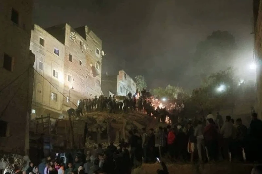 ارتفاع ضحايا انهيار بناية سكنية بفاس لـ9 وفيات والسلطات تفتح تحقيقا