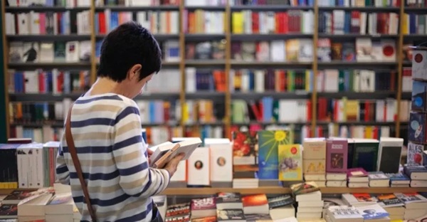 انطلاق المعرض الجهوي للكتاب بالناظور