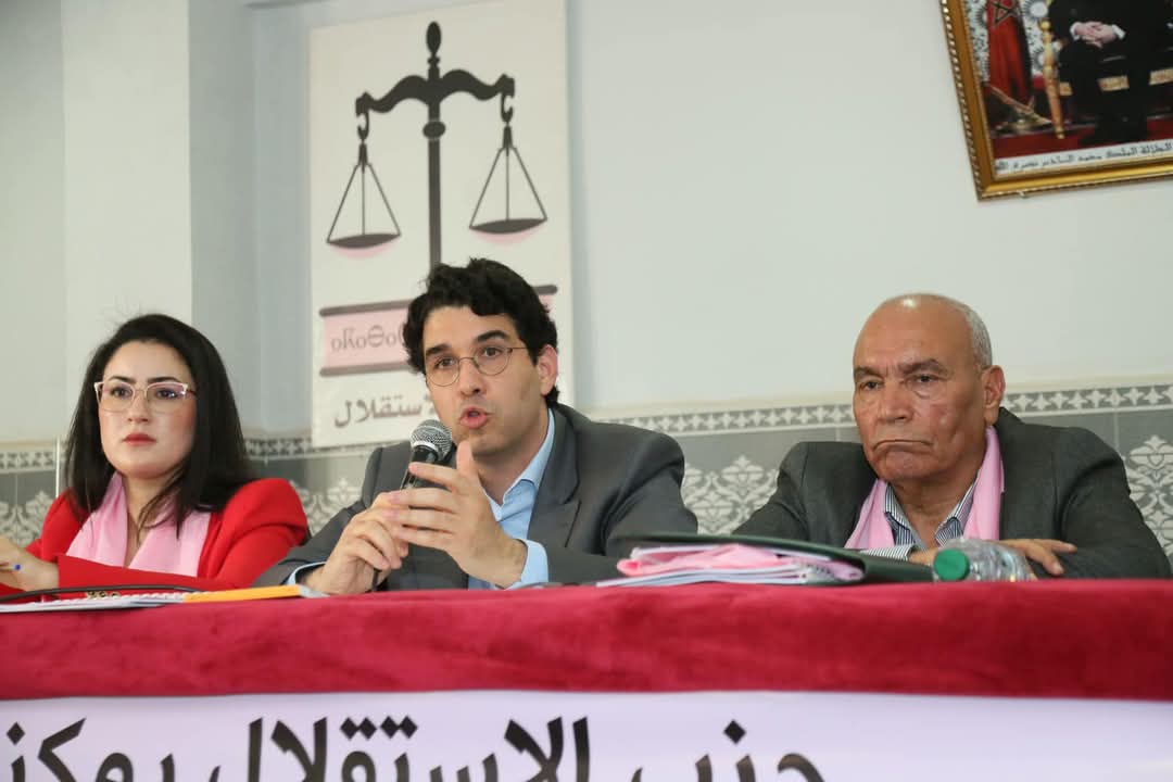 الاستقلال يستعد للانتخابات بتجديد هياكله التنظيمية ويثني على وزرائه