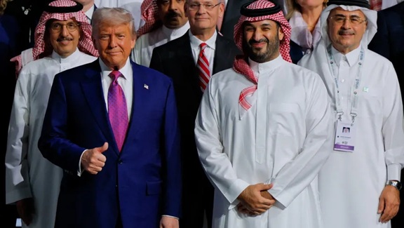 نتائج زيارة ترامب للسعودية.. تحولات استراتيجية تؤسس لـ”عصر جديد”
