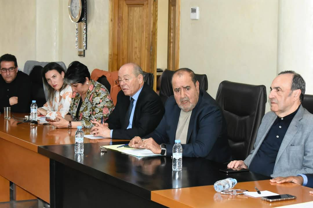 الاتحاد يرفض “عبث وتتفيه” المعارضة ويتعهد ب”فضح عجز” الحكومة