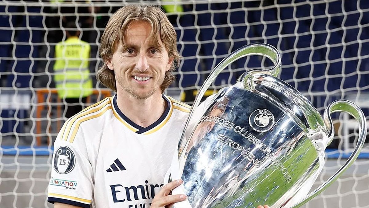 مودريتش يحضّر لعودة غير متوقعة