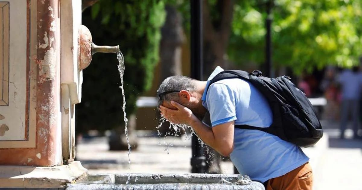الأرصاد توضح أسباب موجة الحر ومناطق ستصل الحرارة فيها إلى 40 درجة