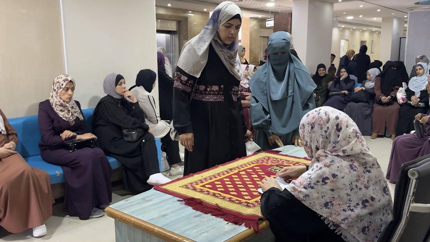 لا طعام ولا مكملات.. المجاعة تفتك بحوامل غزة وأجنتهن في خطر