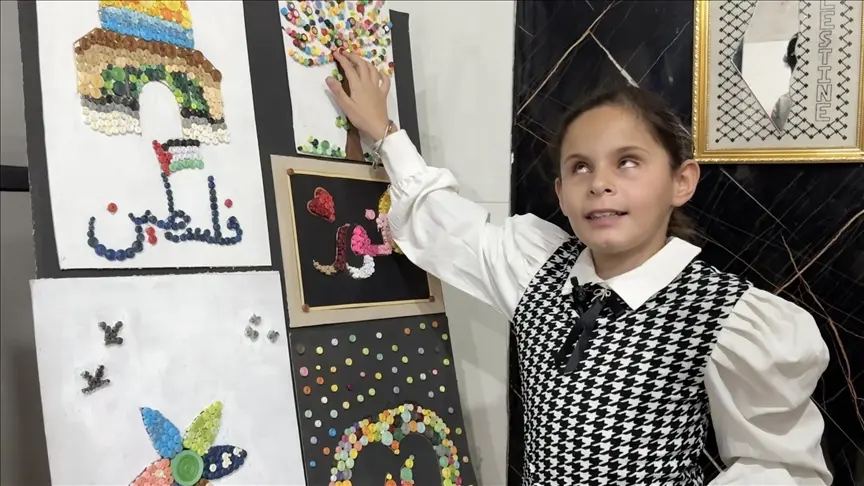 رغم الإبادة.. مكفوفون في غزة يجسدون الوطن والأمل بأعمال فنية