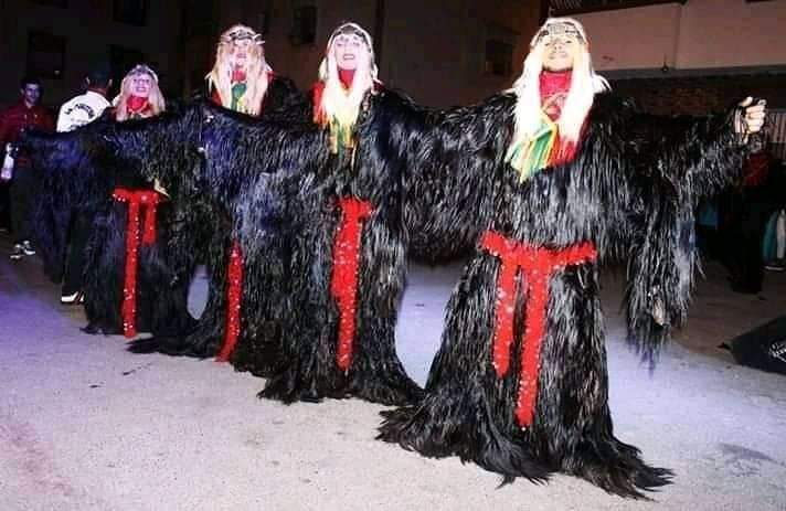 “بوجلود” حاضرة بأكادير دون كرنفال أو منصات