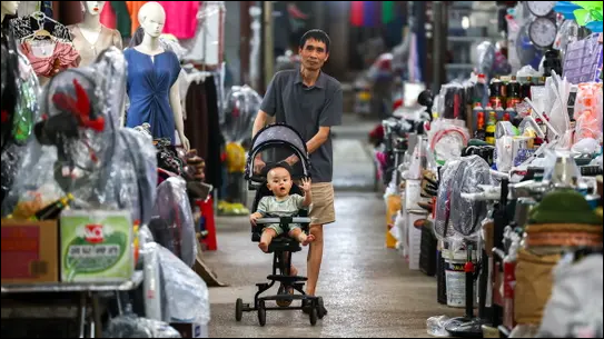 فيتنام تتخلى عن سياسة الولدين