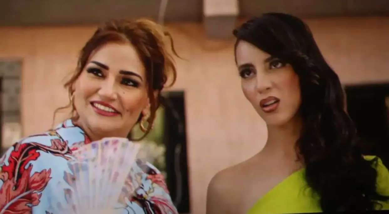 فيلم “الربحة” يرصد تحول أبناء حي شعبي من الفقر للربح الرقمي