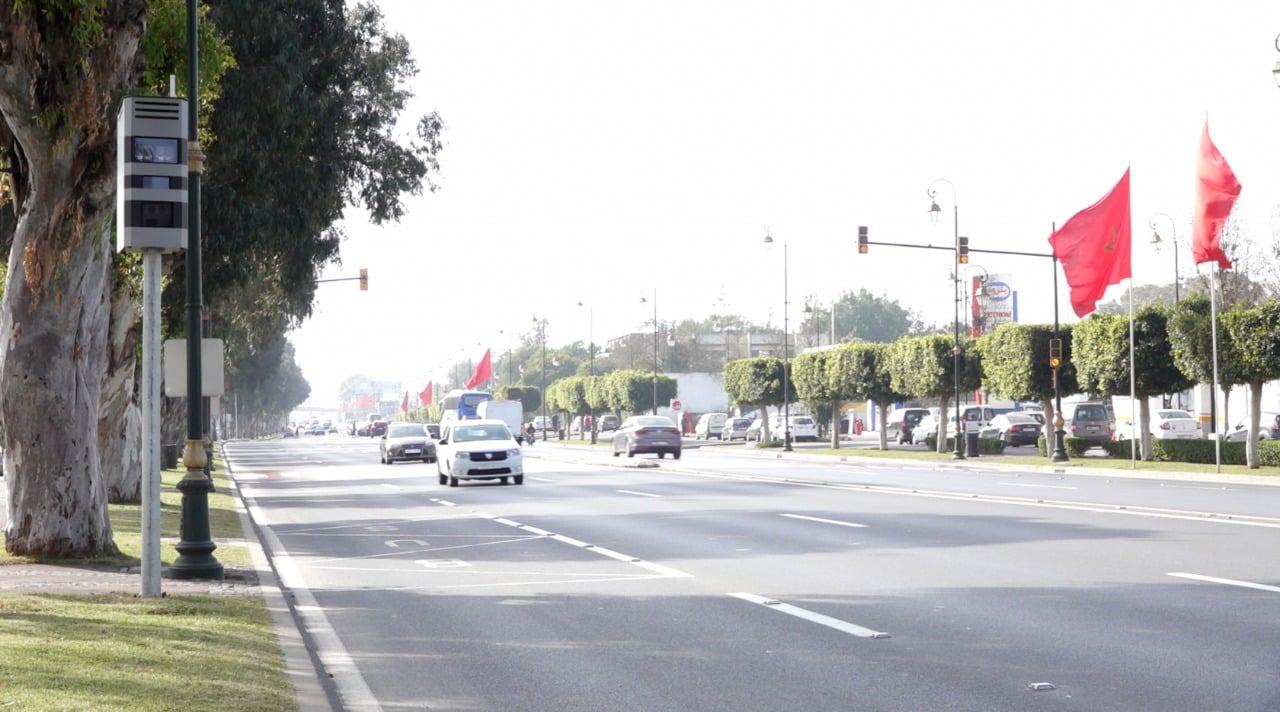 الرادارات الآلية بالمغرب تشرع في رصد المخالفات في الاتجاهين