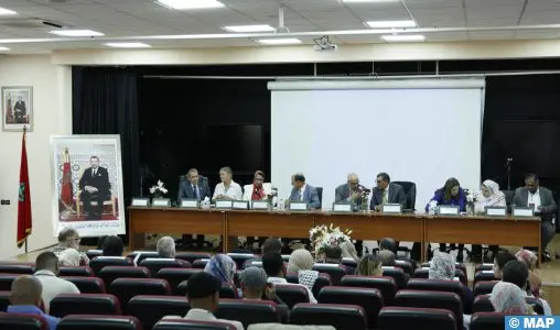 أكاديميون يدعون لتغيير عميق في النماذج التربوية