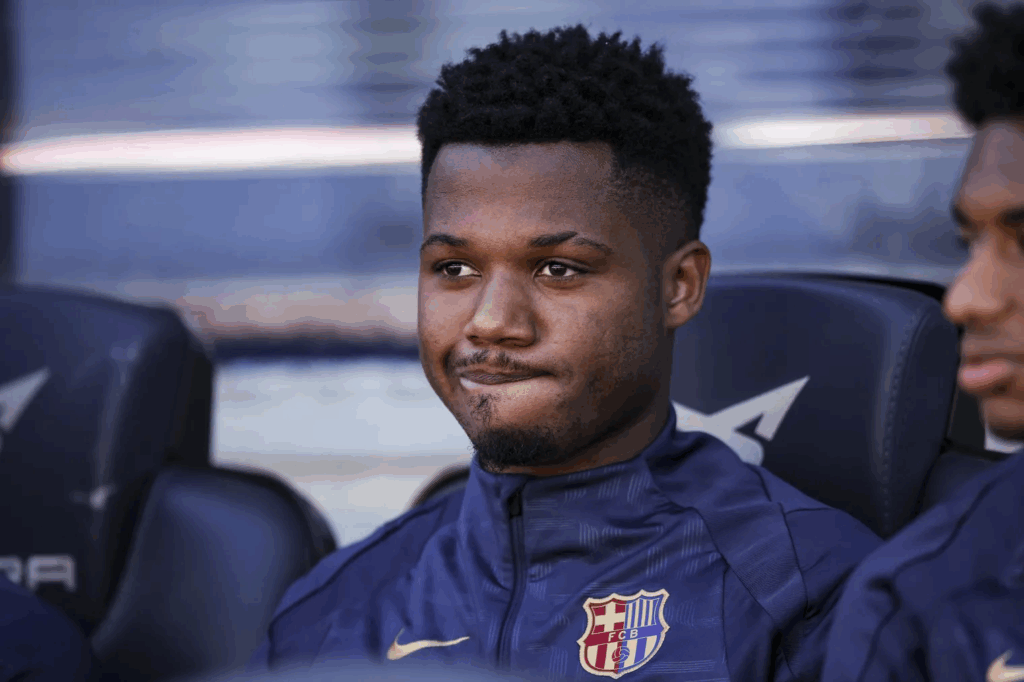 برشلونة يُجمّد مفاوضات إعارة فاتي