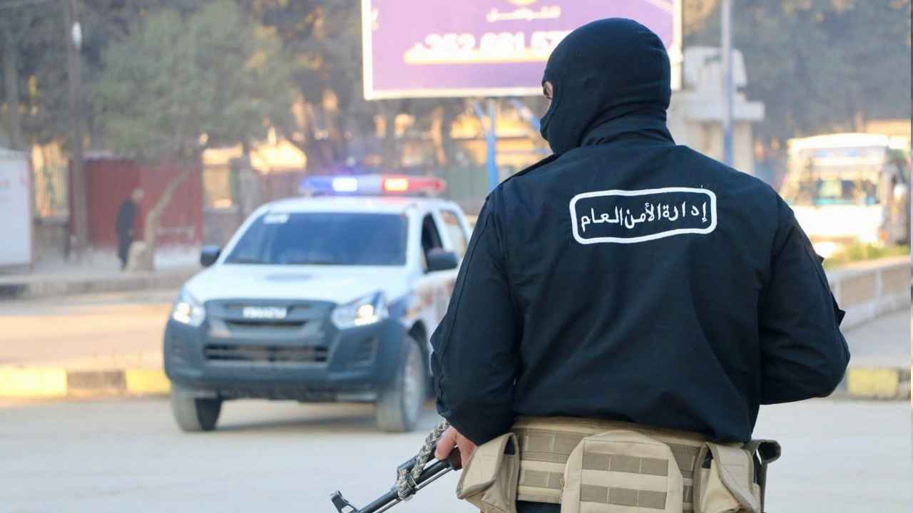 3 تحديات أمنية تواجه الحكومة السورية رغم الاستقرار التدريجي