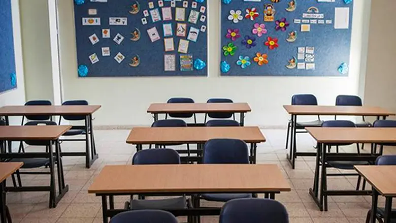 “باطرونا” المدارس الخصوصية يرفضون تخصيص 15% من المقاعد مجانا للتلاميذ المعوزين