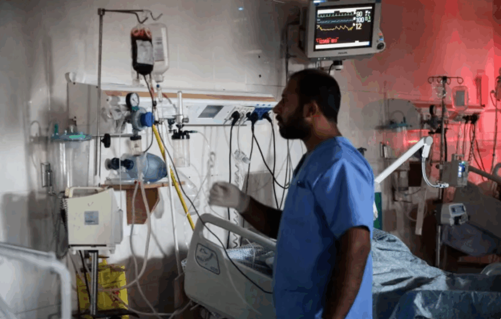المرضى بمستشفيات غزة يواجهون الموت وأزمة المياه تتفاقم