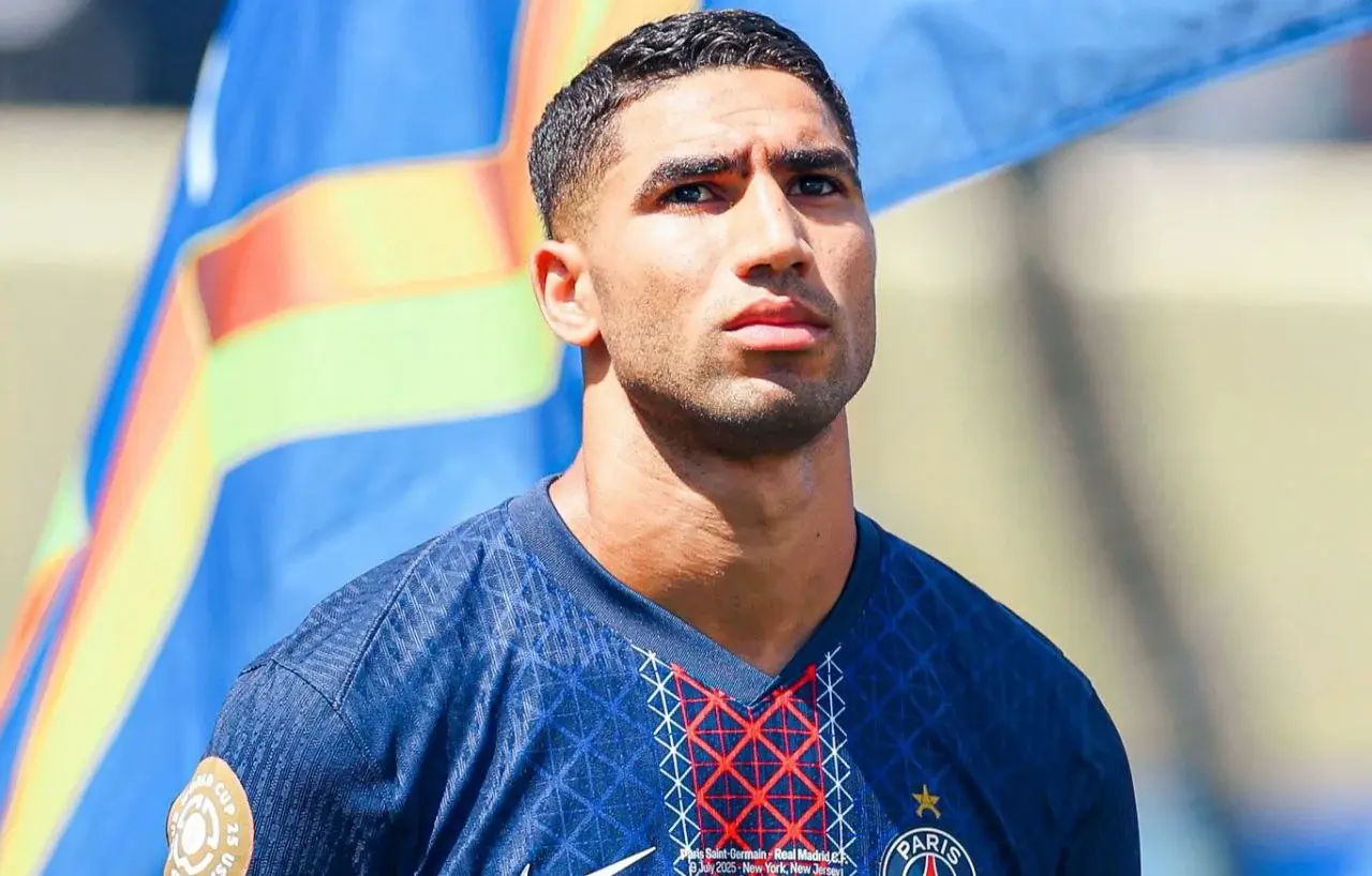 محلل مصري: تتويج حكيمي بالكرة الذهبية مستبعد بسبب “العنصرية” والتنافسية القوية