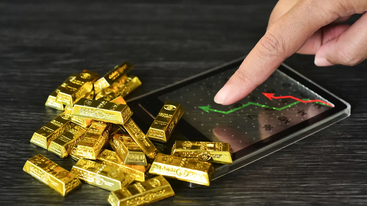 أسعار الذهب تعود إلى الارتفاع