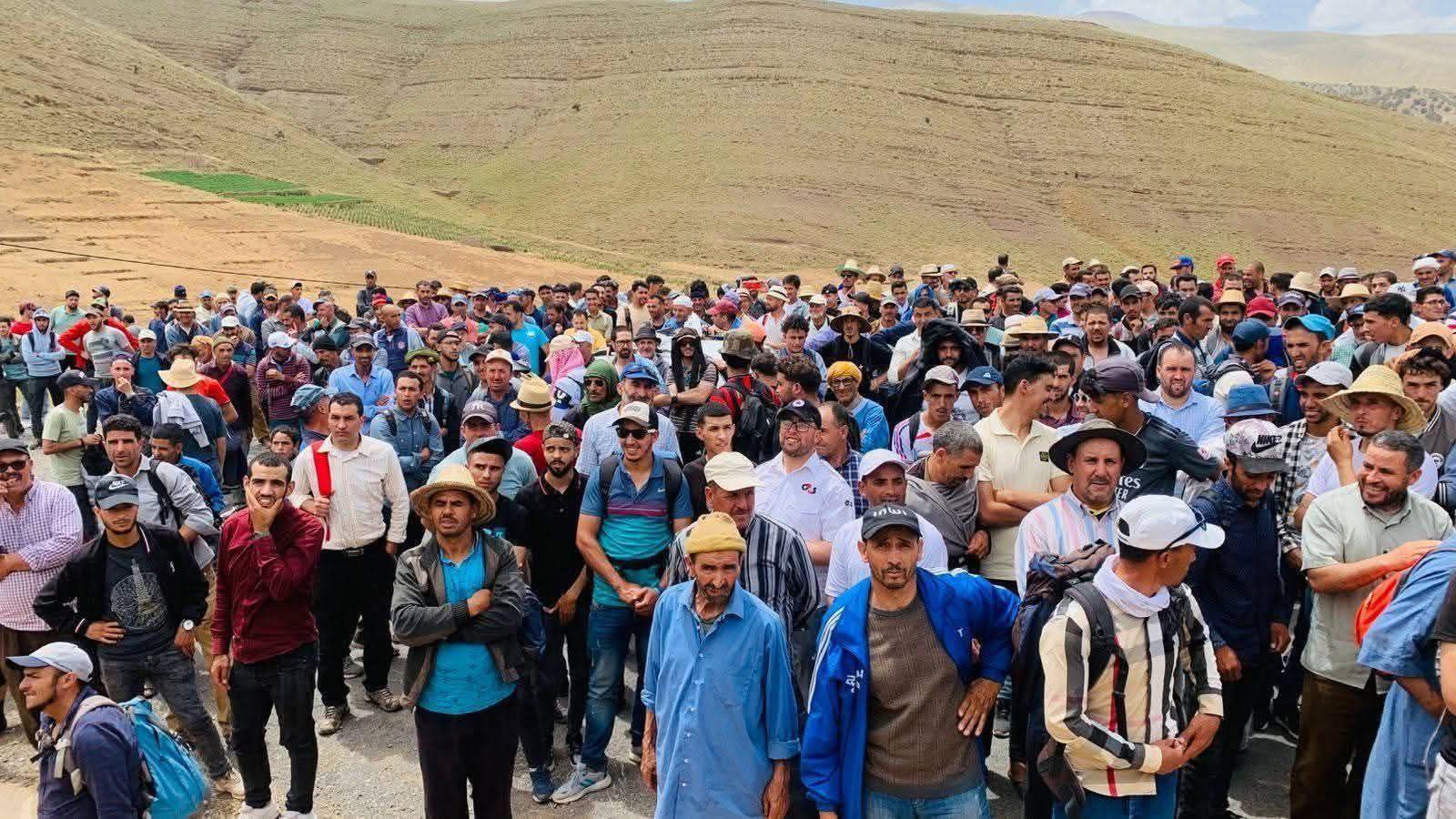 بعد مسيرة حركت “المياه الراكدة”.. ماذا تحقق لساكنة آيت بوكماز؟