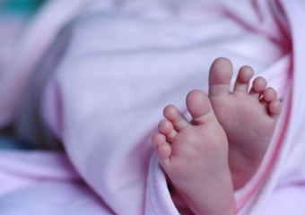 أيوب الهنود ينبش في قضية الاتجار في الرضع بمسلسله الجديد